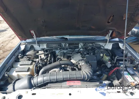 1996 Ford Ranger из США, поврежденный, VIN 1FTCR10U9TUA55619